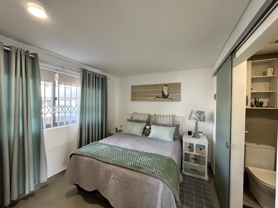2 Bedroom Property for Sale in Island View Western Cape